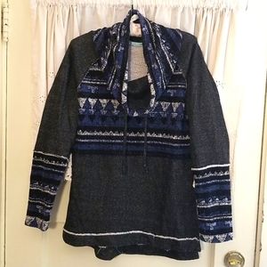 Black and blue Aztec faux cowl sweater medium maurices